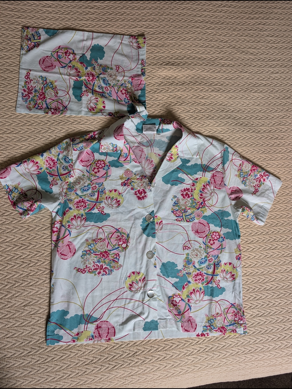 Unique Kiyomi Floral Print 100%Cotton Short-Sleeve Shirt in Teal & Pink